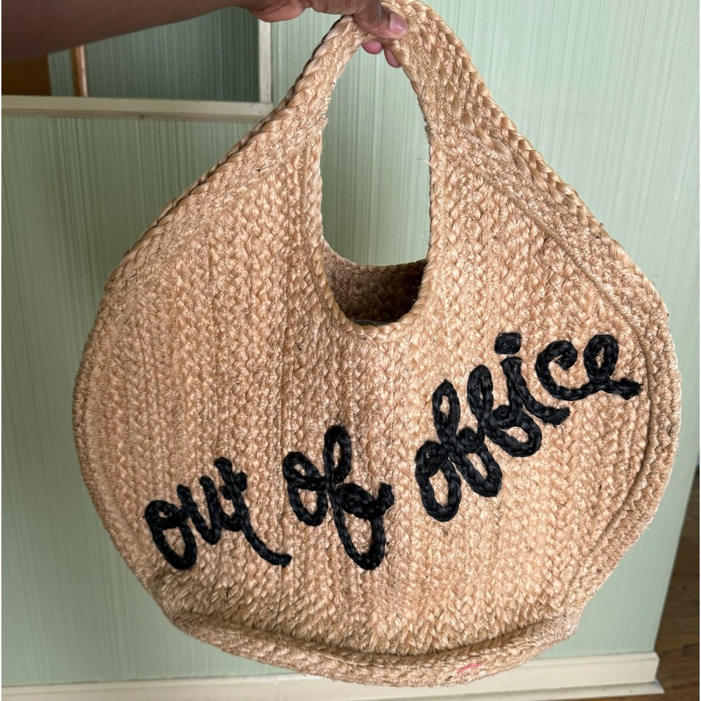 Shiraleah Out Of Office Jute Tote Bag View 5
